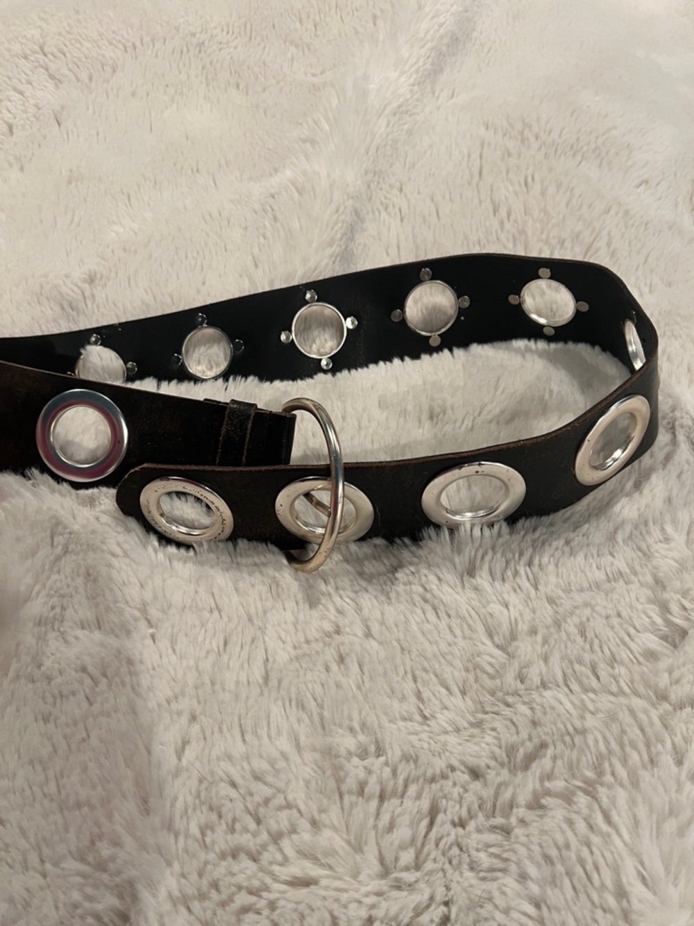 Black/ dark brown Grommet Ring Leather Belt
